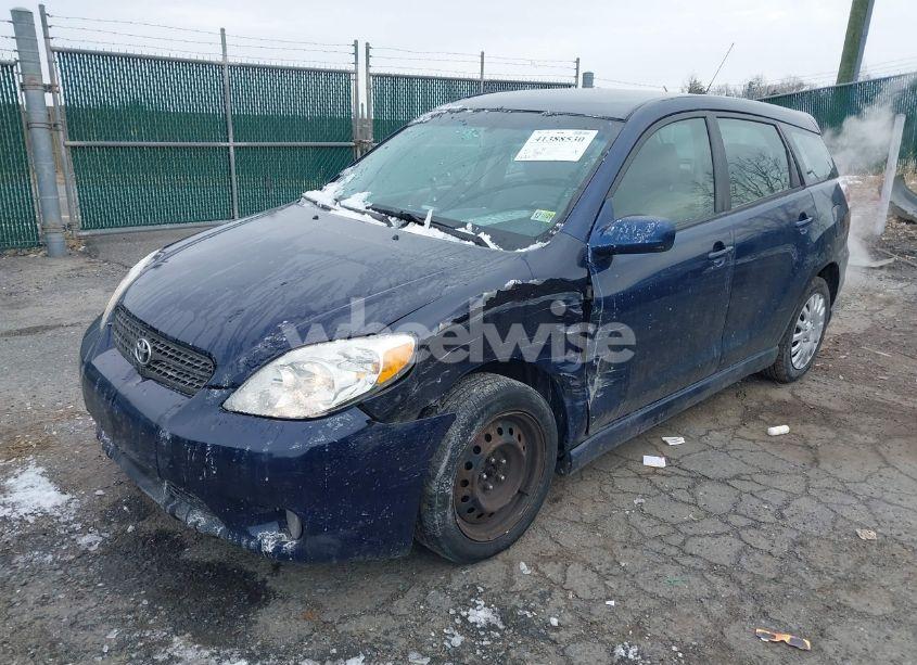 Photo 2 of 2007 Toyota Matrix XR (VIN 2T1KR32E77C657015)