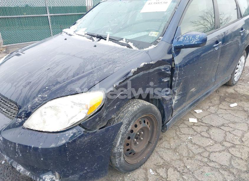 Photo 6 of 2007 Toyota Matrix XR (VIN 2T1KR32E77C657015)