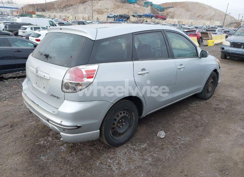Photo 4 of 2007 Toyota Matrix XR (VIN 2T1KR32E77C671108)