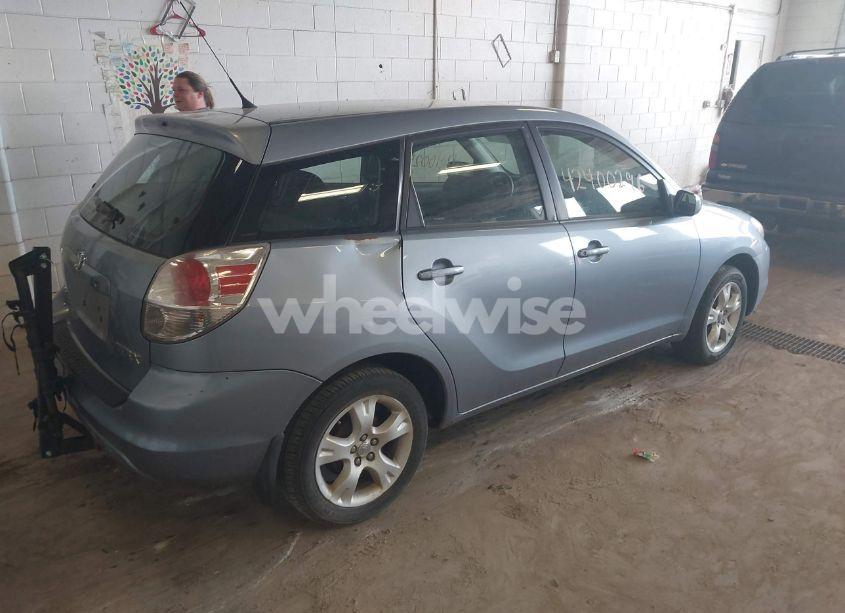 Photo 4 of 2007 Toyota Matrix XR (VIN 2T1KR32E77C677247)