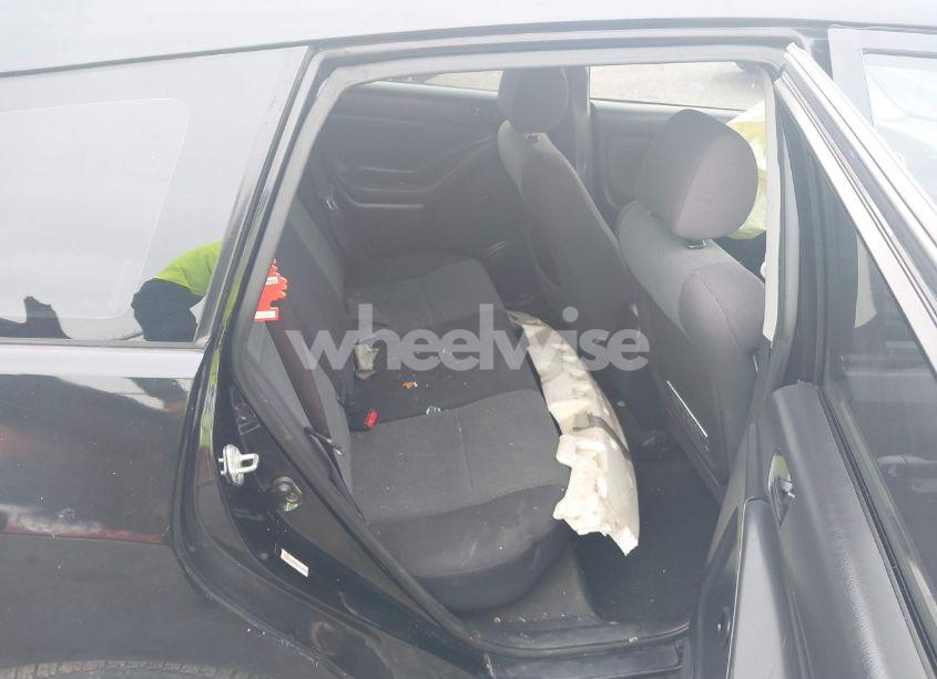 Photo 8 of 2004 Toyota Matrix STANDARD (VIN 2T1KR32E84C234245)