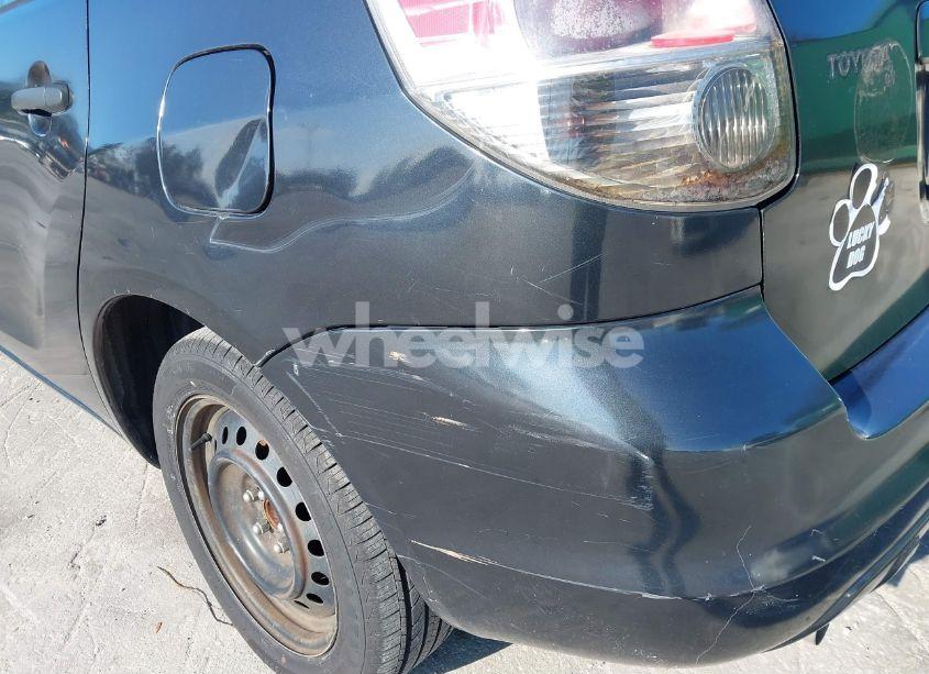 Photo 13 of 2005 Toyota Matrix (VIN 2T1KR32E85C419090)