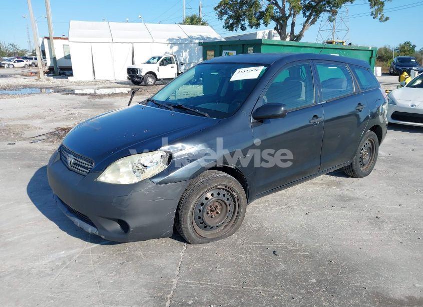 Photo 2 of 2005 Toyota Matrix (VIN 2T1KR32E85C419090)