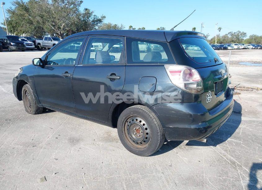 Photo 3 of 2005 Toyota Matrix (VIN 2T1KR32E85C419090)