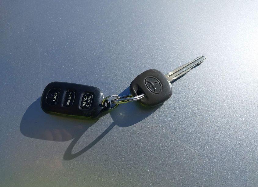 Photo 11 of 2006 Toyota Corolla MATRIX XR (VIN 2T1KR32E86C574028)