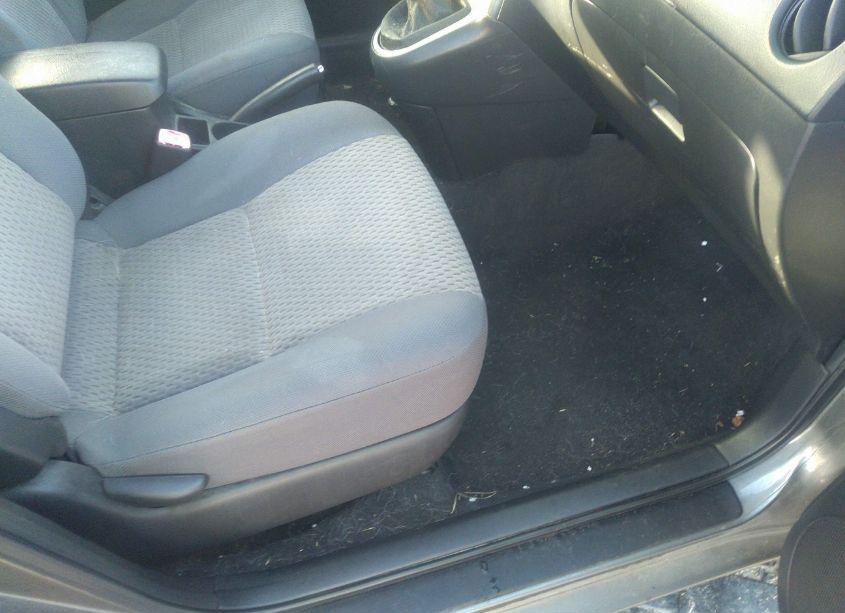 Photo 5 of 2006 Toyota Matrix (VIN 2T1KR32E86C609375)