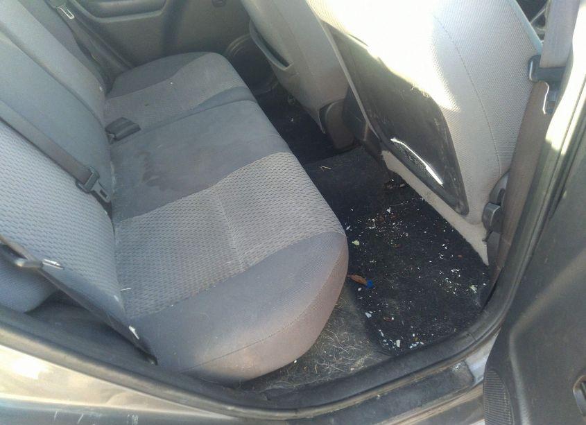 Photo 8 of 2006 Toyota Matrix (VIN 2T1KR32E86C609375)