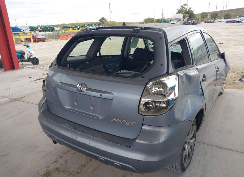 Photo 4 of 2007 Toyota Matrix (VIN 2T1KR32E87C668489)