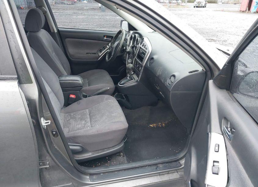 Photo 5 of 2004 Toyota Matrix XR (VIN 2T1KR32E94C268081)