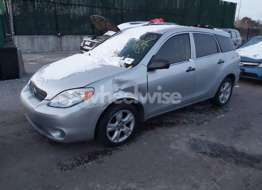 Photo 2 of 2005 Toyota Matrix (VIN 2T1KR32E95C338258)
