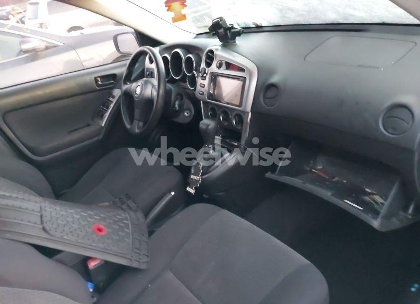 Photo 5 of 2005 Toyota Matrix (VIN 2T1KR32E95C338258)