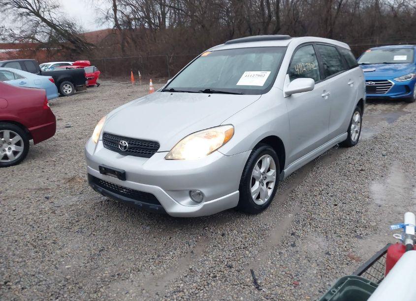 Photo 2 of 2005 Toyota Matrix XR (VIN 2T1KR32E95C355772)