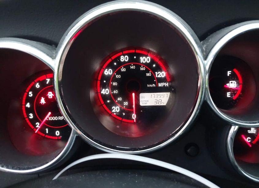 Photo 7 of 2005 Toyota Matrix XR (VIN 2T1KR32E95C355772)