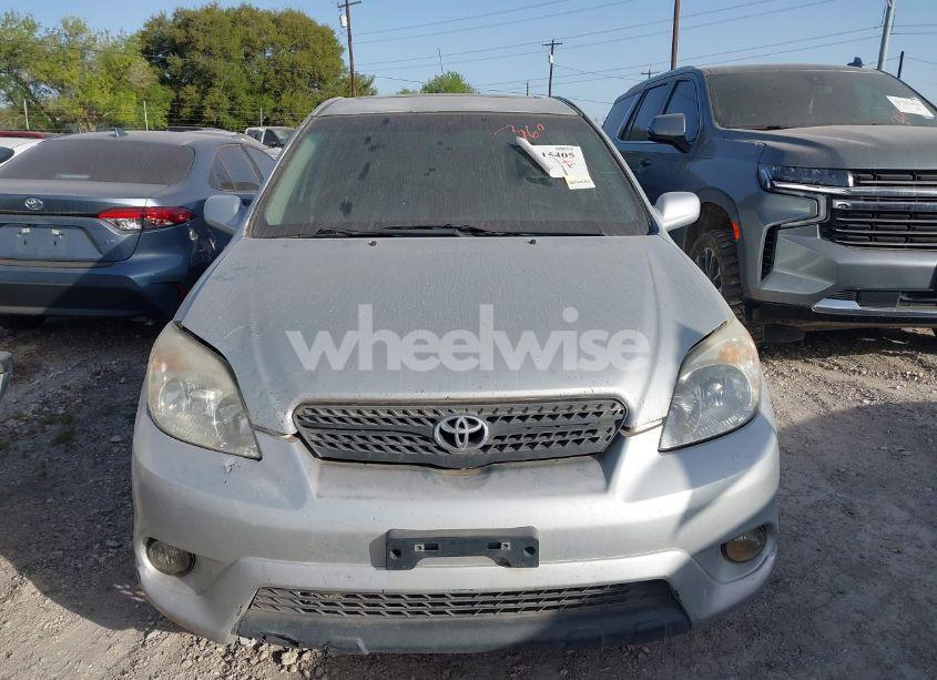 Photo 6 of 2005 Toyota Matrix XR (VIN 2T1KR32E95C376945)