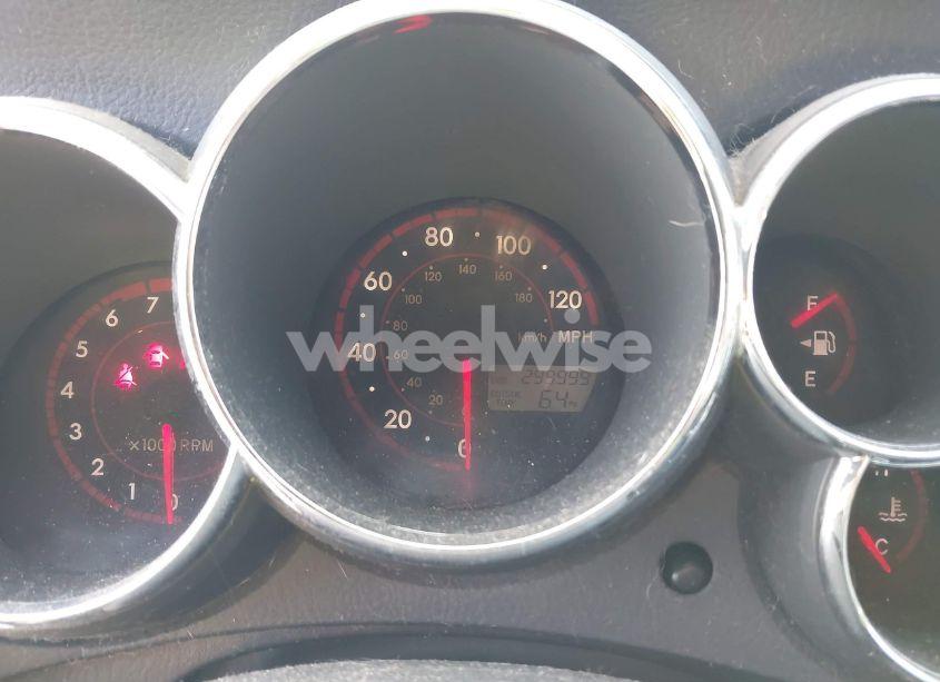 Photo 7 of 2005 Toyota Matrix XR (VIN 2T1KR32E95C376945)