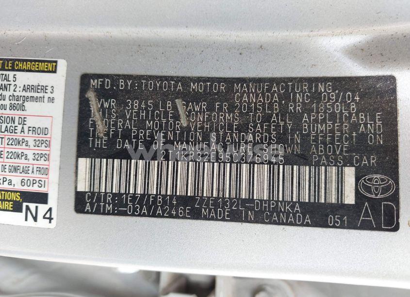 Photo 9 of 2005 Toyota Matrix XR (VIN 2T1KR32E95C376945)