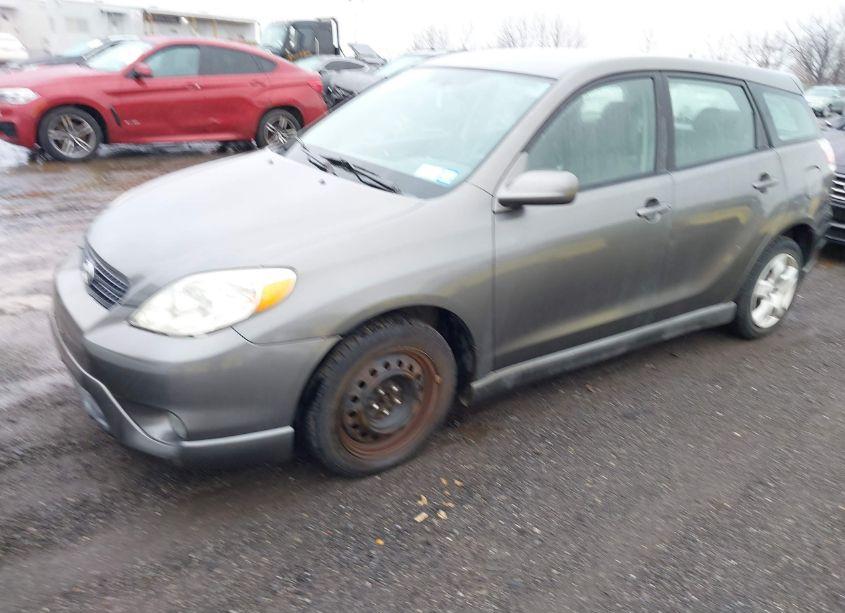 Photo 2 of 2006 Toyota Matrix XR (VIN 2T1KR32E96C587743)