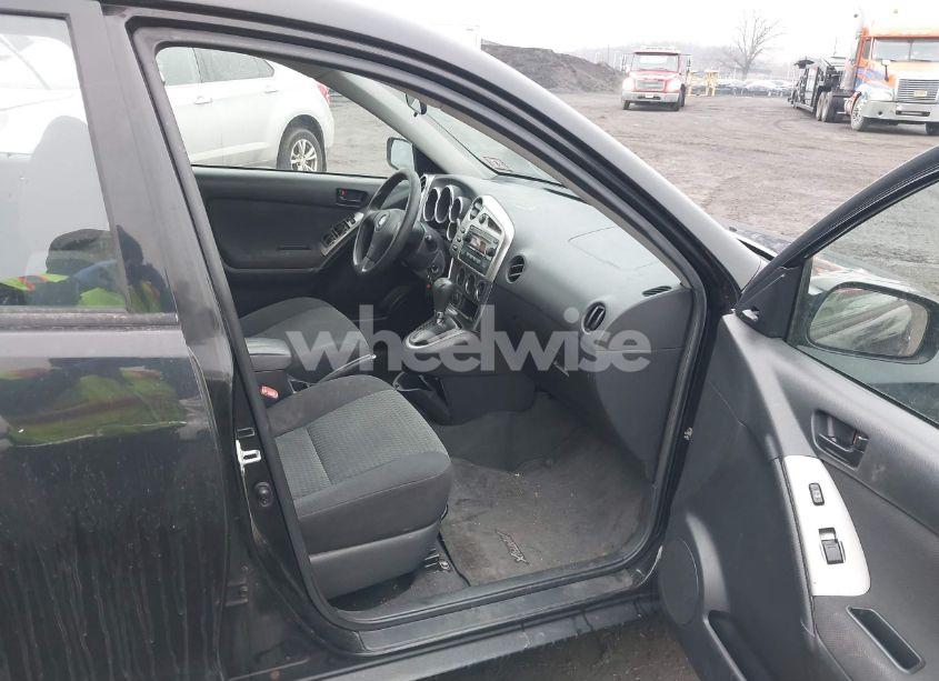 Photo 5 of 2007 Toyota Matrix (VIN 2T1KR32E97C680392)