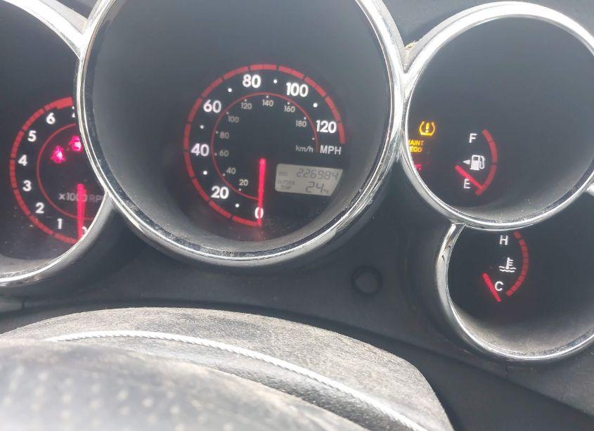 Photo 7 of 2008 Toyota Matrix (VIN 2T1KR32E98C711190)