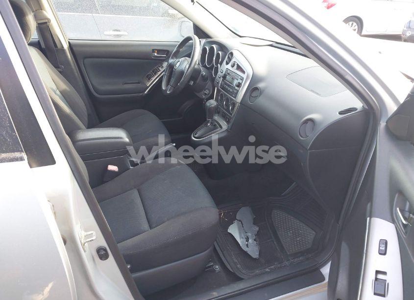 Photo 5 of 2008 Toyota Matrix XR (VIN 2T1KR32E98C714283)
