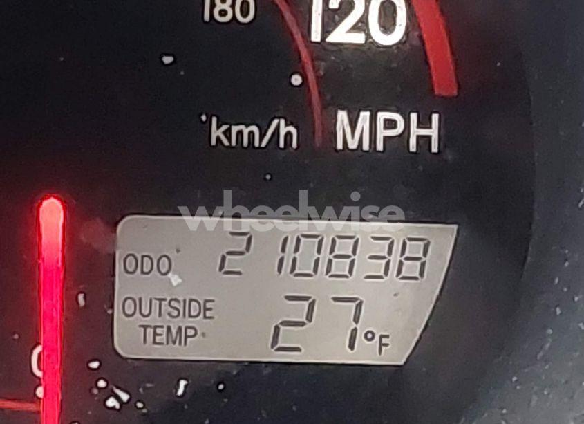 Photo 15 of 2008 Toyota Matrix (VIN 2T1KR32E98C716616)