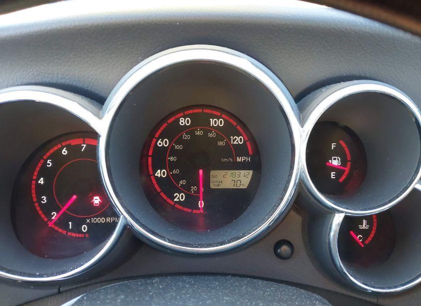 Photo 7 of 2004 Toyota Matrix XR (VIN 2T1KR32EX4C210416)