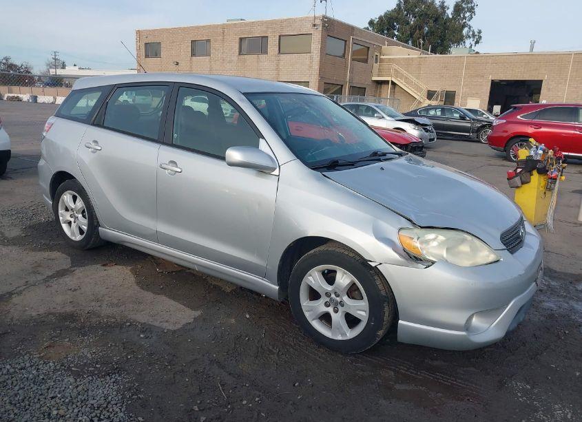 2006 Toyota Matrix XR (VIN 2T1KR32EX6C583801) main photo
