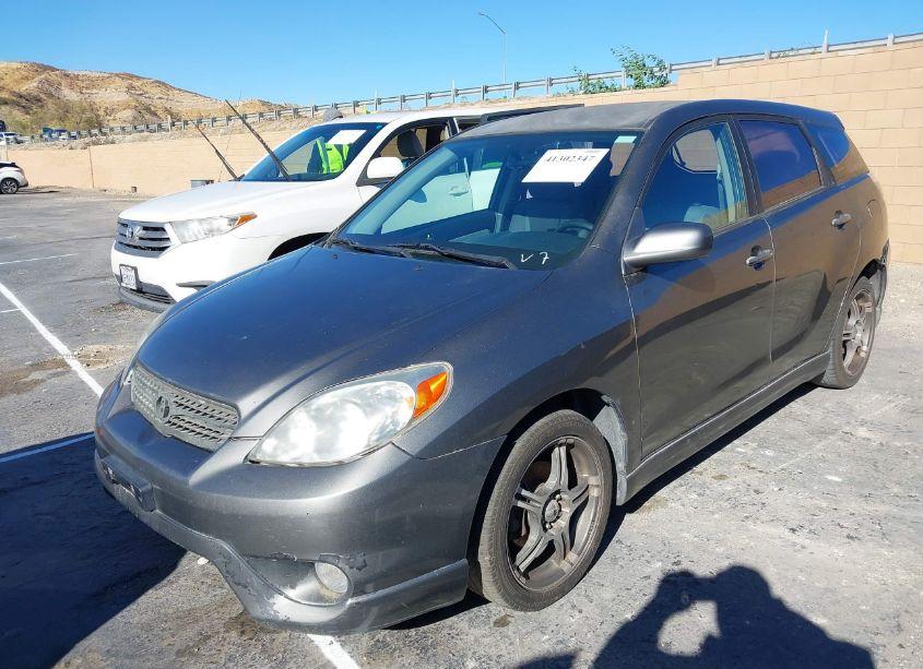 Photo 2 of 2006 Toyota Matrix XR (VIN 2T1KR32EX6C599979)