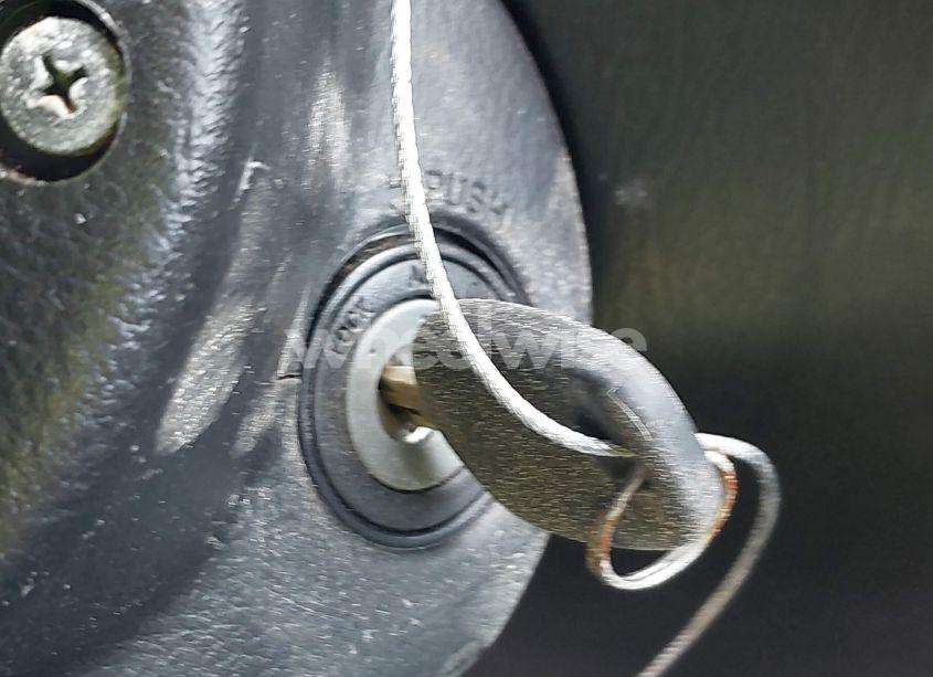 Photo 11 of 2007 Toyota Matrix XR (VIN 2T1KR32EX7C635879)