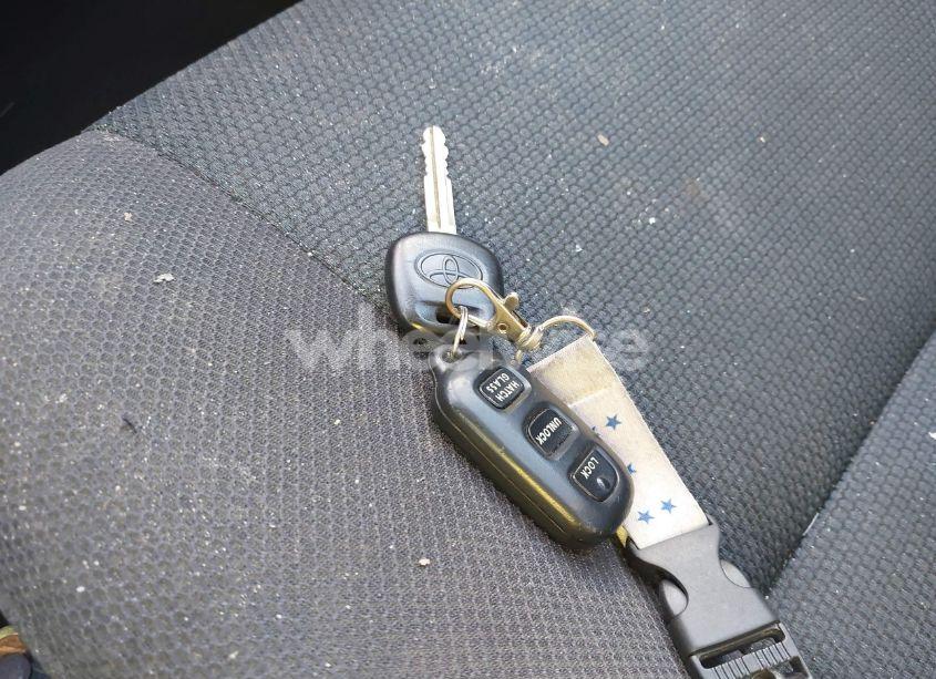 Photo 11 of 2008 Toyota Matrix XR (VIN 2T1KR32EX8C707987)