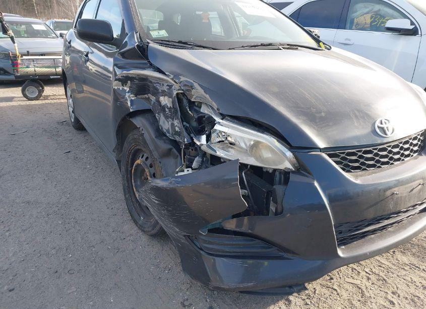 Photo 12 of 2009 Toyota Matrix (VIN 2T1KU40E09C061707)