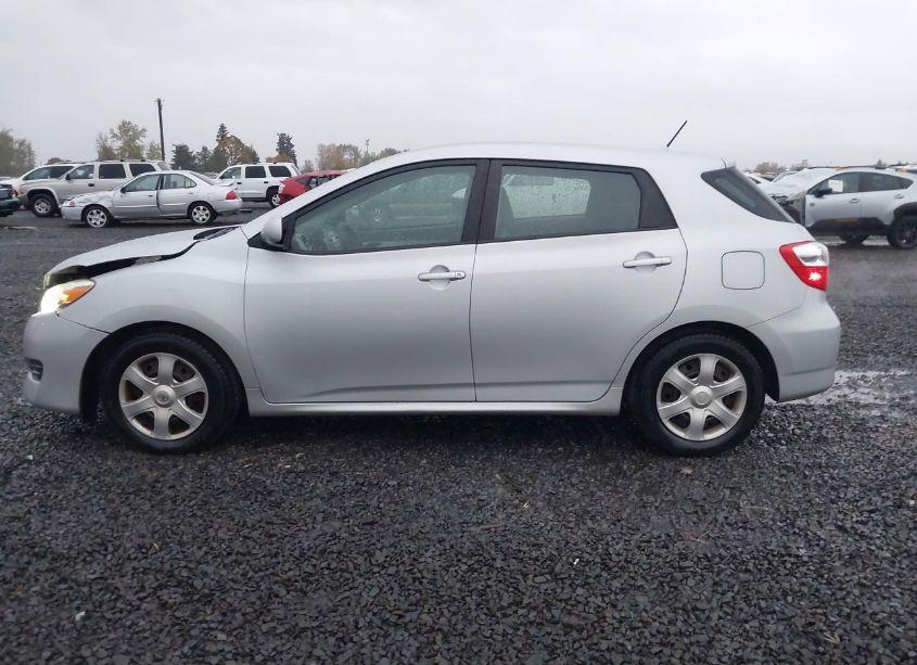 Photo 15 of 2009 Toyota Matrix (VIN 2T1KU40E09C078152)