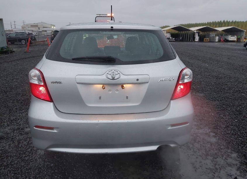 Photo 17 of 2009 Toyota Matrix (VIN 2T1KU40E09C078152)