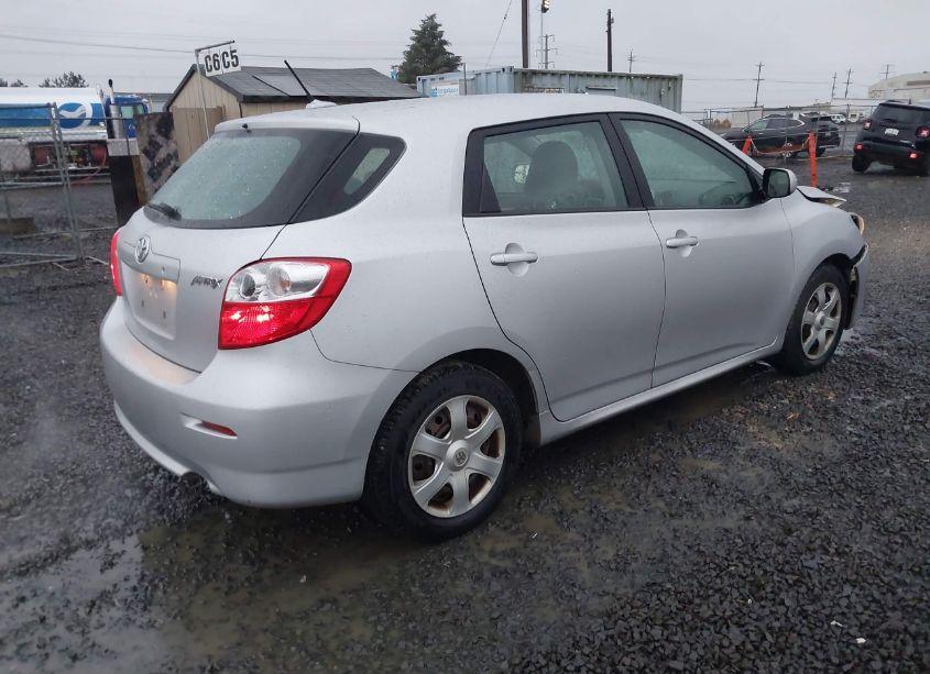 Photo 4 of 2009 Toyota Matrix (VIN 2T1KU40E09C078152)