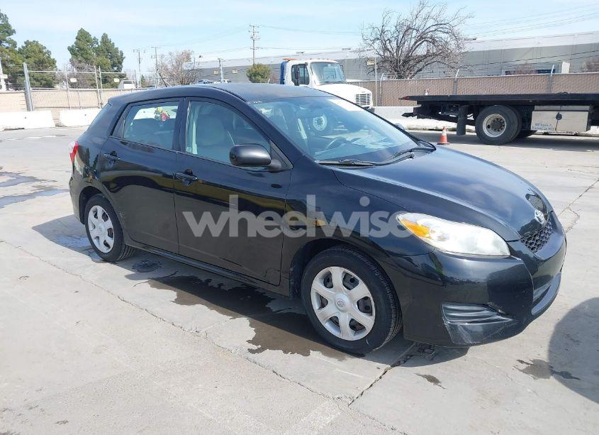 2009 Toyota Matrix (VIN 2T1KU40E09C106032) main photo