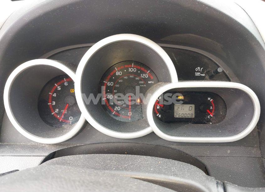 Photo 7 of 2009 Toyota Matrix (VIN 2T1KU40E09C164934)
