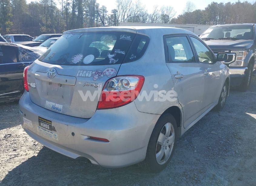 Photo 4 of 2009 Toyota Matrix (VIN 2T1KU40E19C073221)