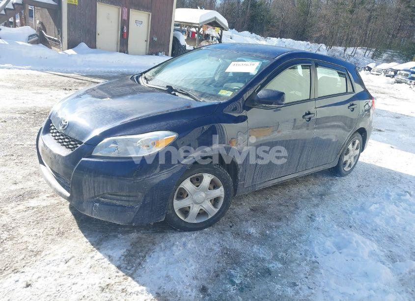 Photo 2 of 2009 Toyota Matrix (VIN 2T1KU40E29C009012)