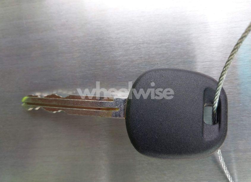 Photo 11 of 2009 Toyota Matrix (VIN 2T1KU40E29C039725)