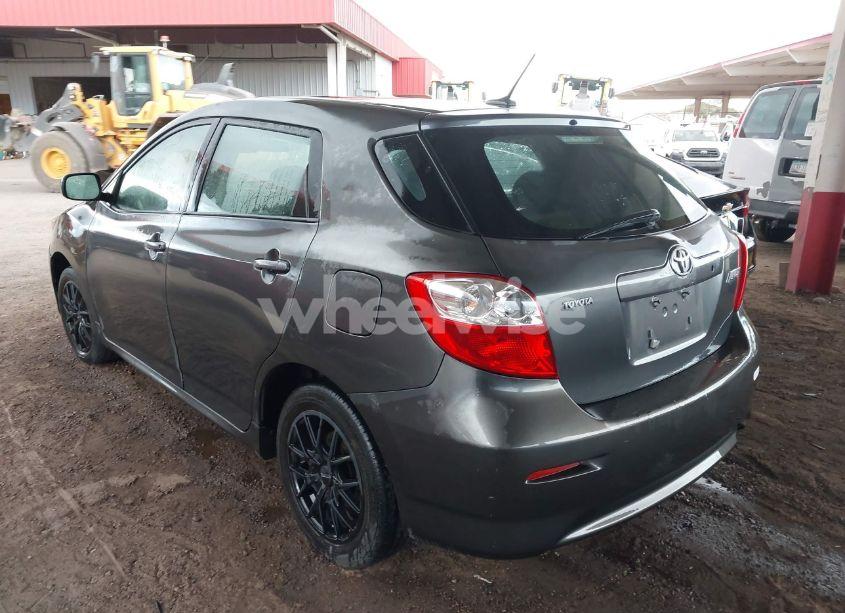 Photo 3 of 2009 Toyota Matrix (VIN 2T1KU40E29C039725)