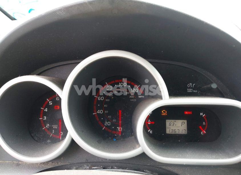 Photo 7 of 2009 Toyota Matrix (VIN 2T1KU40E29C039725)
