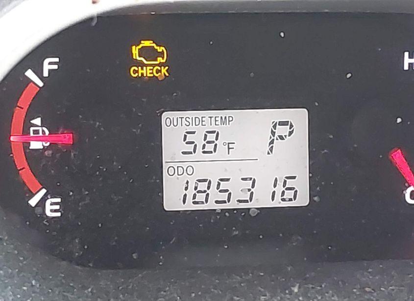 Photo 16 of 2009 Toyota Matrix (VIN 2T1KU40E29C101186)