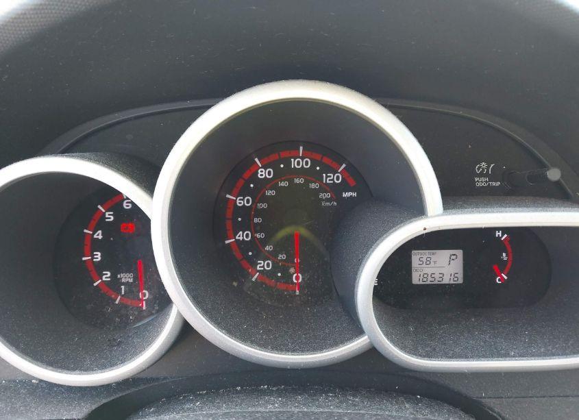 Photo 7 of 2009 Toyota Matrix (VIN 2T1KU40E29C101186)