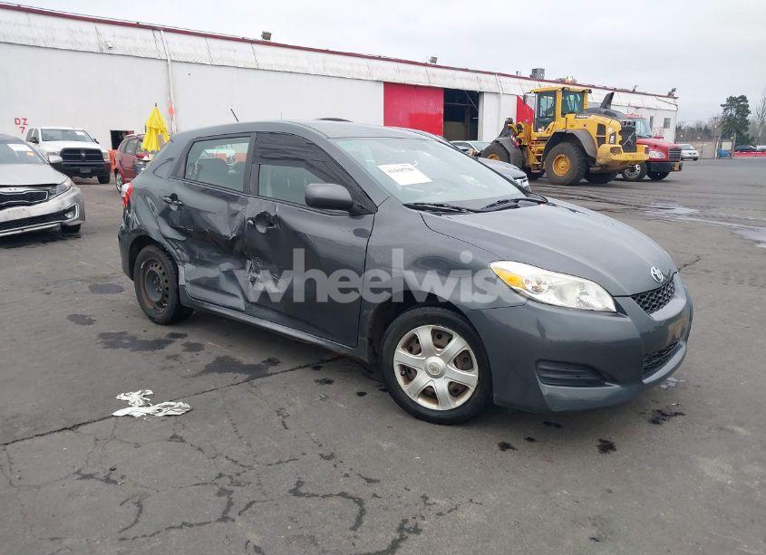 2009 Toyota Matrix (VIN 2T1KU40E29C124970) main photo