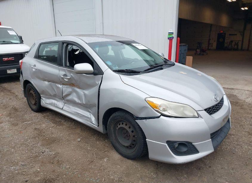 2009 Toyota Matrix (VIN 2T1KU40E29C166345) main photo