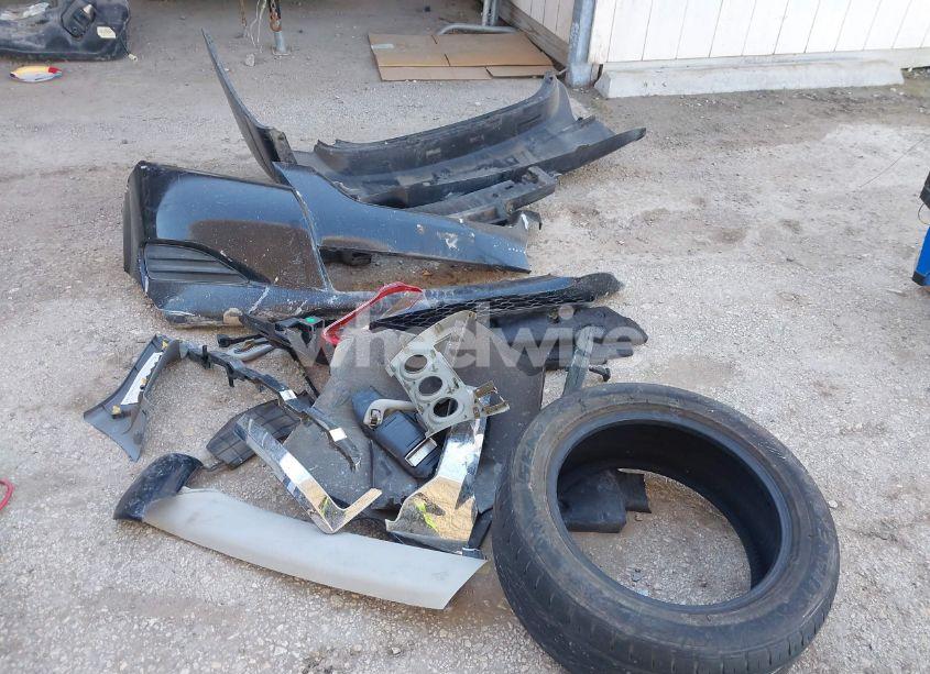 Photo 12 of 2009 Toyota Matrix (VIN 2T1KU40E39C067727)