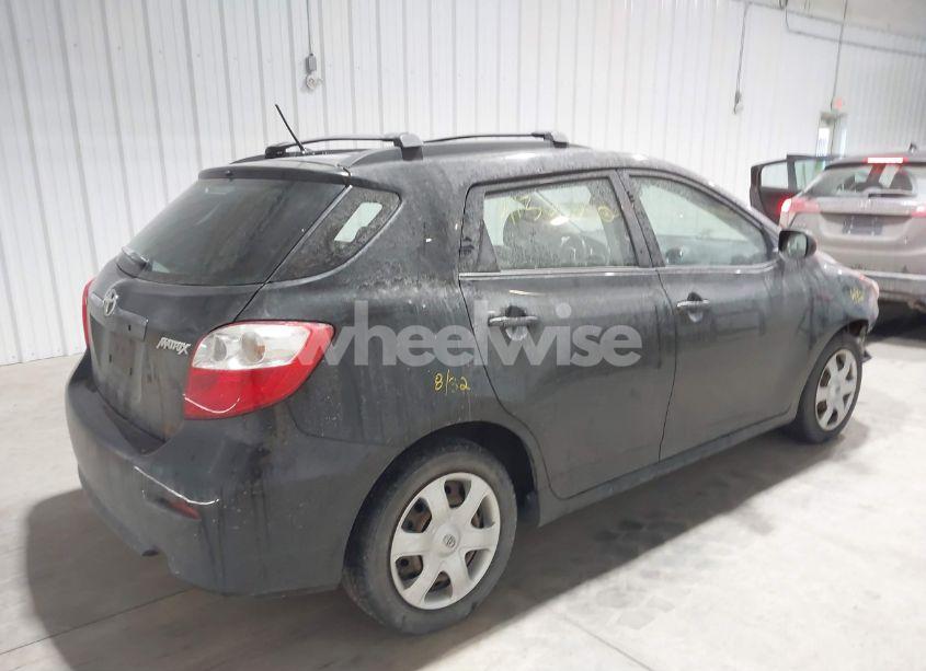 Photo 4 of 2009 Toyota Matrix (VIN 2T1KU40E39C101021)