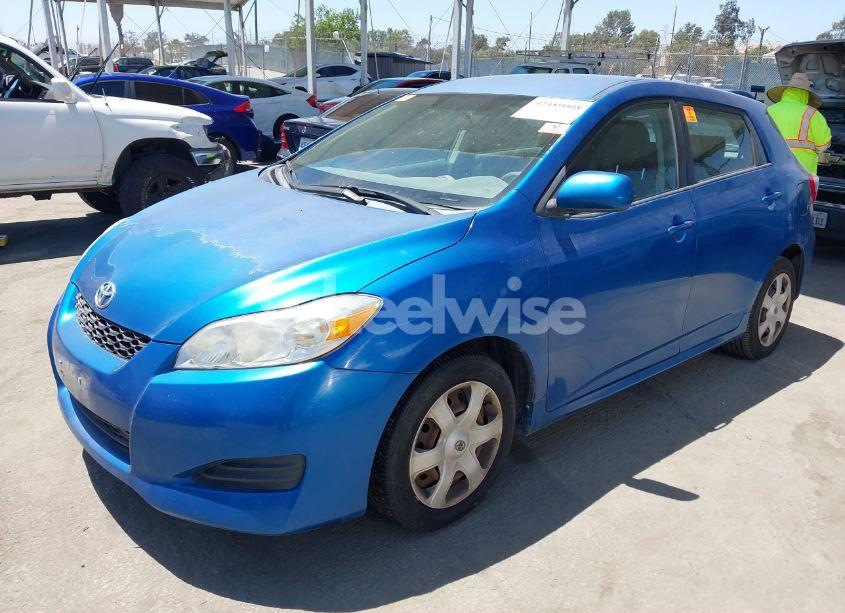 Photo 2 of 2009 Toyota Matrix (VIN 2T1KU40E39C103593)