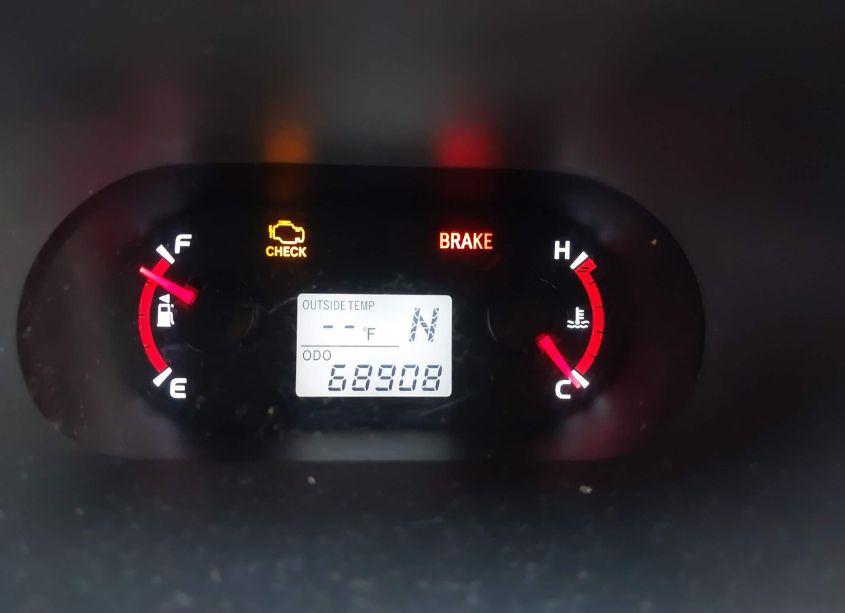 Photo 6 of 2009 Toyota Matrix (VIN 2T1KU40E39C184210)