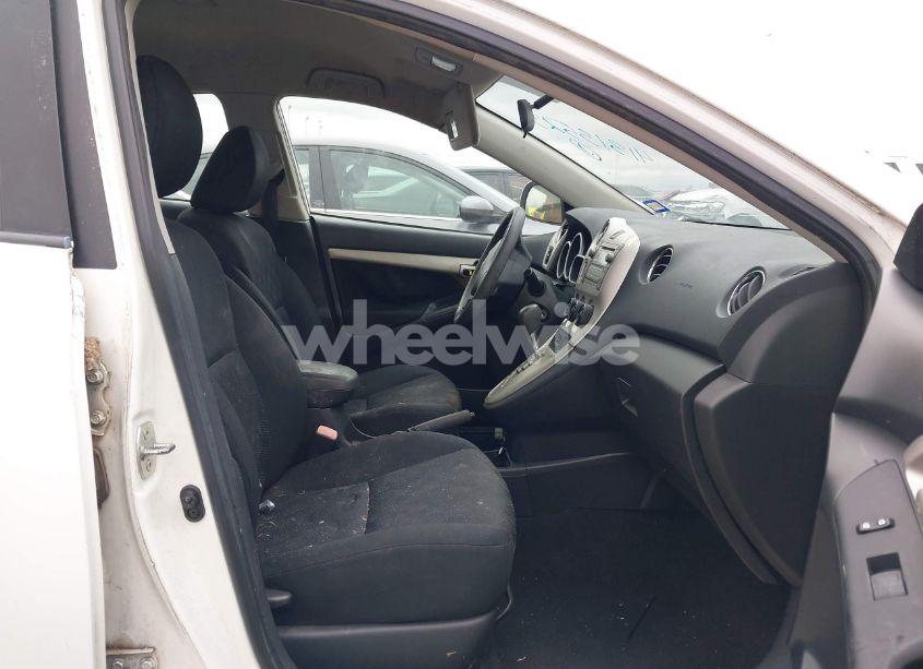 Photo 5 of 2009 Toyota Corolla MATRIX (VIN 2T1KU40E59C105829)